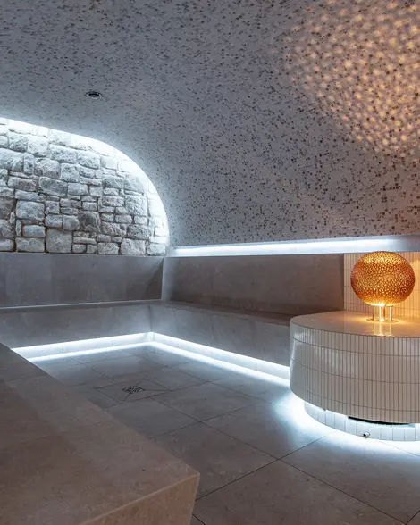 Exklusives Dampfbad mit stimmungsvoller Beleuchtung OLantis Oldenburg