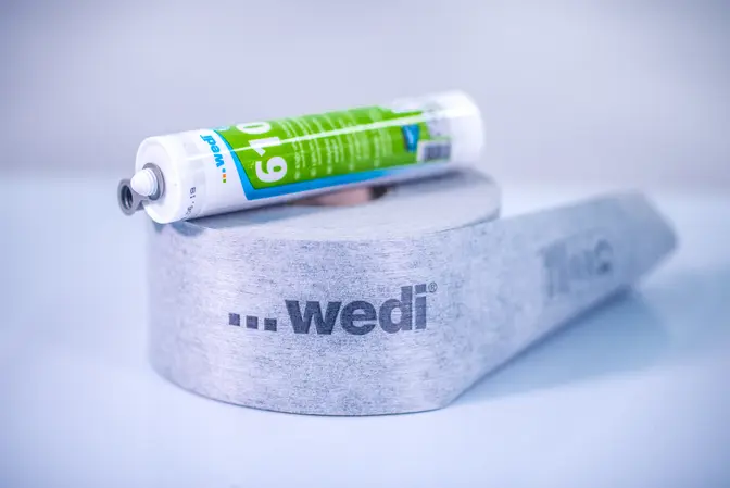 wedi 610 & Dichtband – Sichere Abdichtungssysteme wedi 610 Kleb- und Dichtstoff